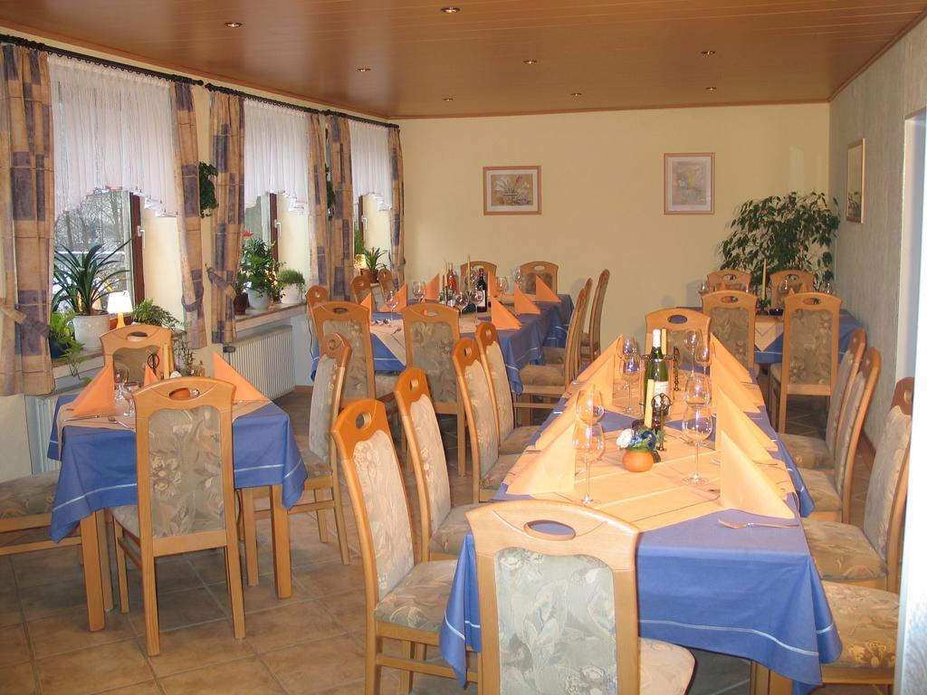 Hotel Restaurant Gunsetal Bad Berleburg Extérieur photo